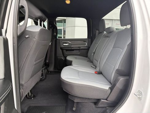 Used 2021 RAM 2500 Big Horn w/ Level 1 Equipment Group image 16