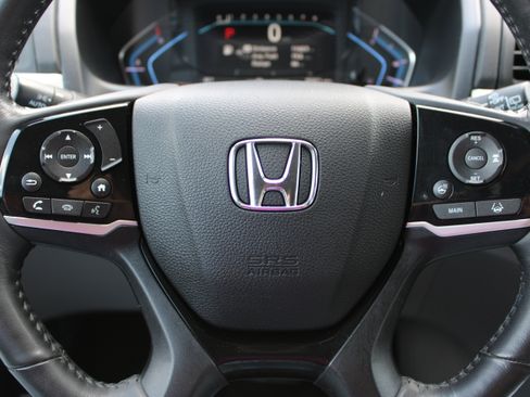 Used 2019 Honda Odyssey Elite image 25