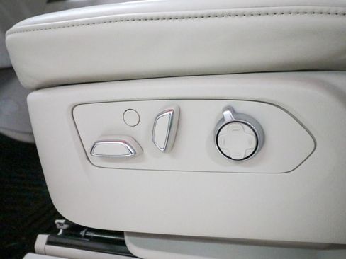 Used 2024 Cadillac Escalade ESV Sport Platinum w/ LPO, ONYX Package image 11