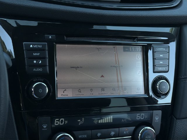 Used 2019 Nissan Rogue SL w/ Premium Package FWD image 24