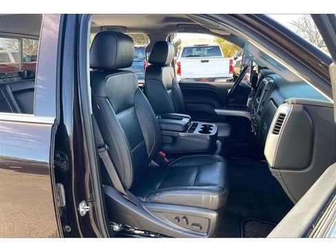 Used 2018 Chevrolet Silverado 2500 LTZ w/ Duramax Plus Package image 8