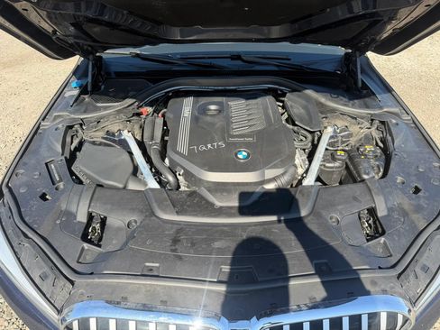 Used 2020 BMW 740i xDrive w/ Cold Weather Package AWD/4WD image 25
