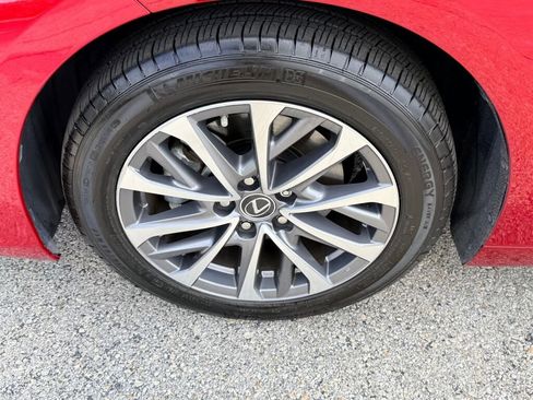 Certified 2022 Lexus ES 350 w/ Accessory Package 2 image 16