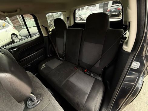 Used 2014 Jeep Patriot Sport w/ Power Value Group image 43