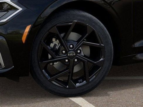 New 2026 Kia K5 GT-Line FWD image 9