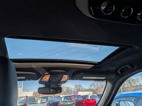 New 2026 Dodge Durango GT image 9