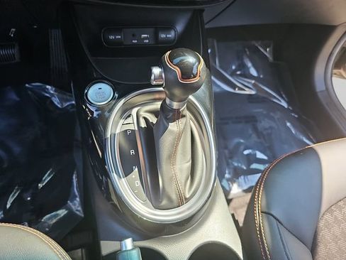 Used 2018 Kia Soul ! w/ Tech Package FWD image 20