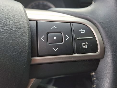 Used 2016 Lexus ES 350 w/ Navigation System Package image 22