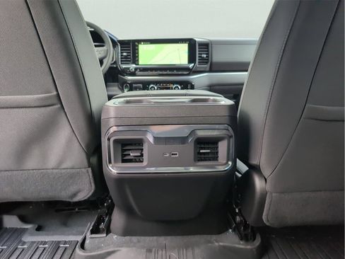 New 2026 GMC Sierra 1500 Elevation image 36