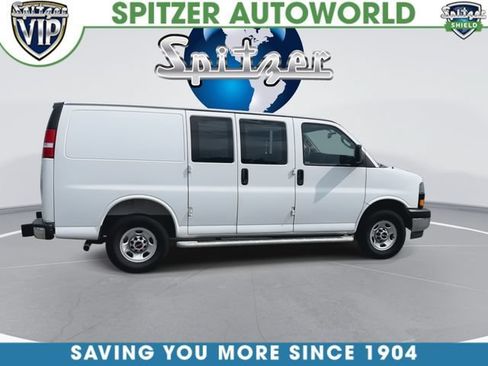 Used 2025 GMC Savana 2500 w/ Driver Convenience Package RWD image 10