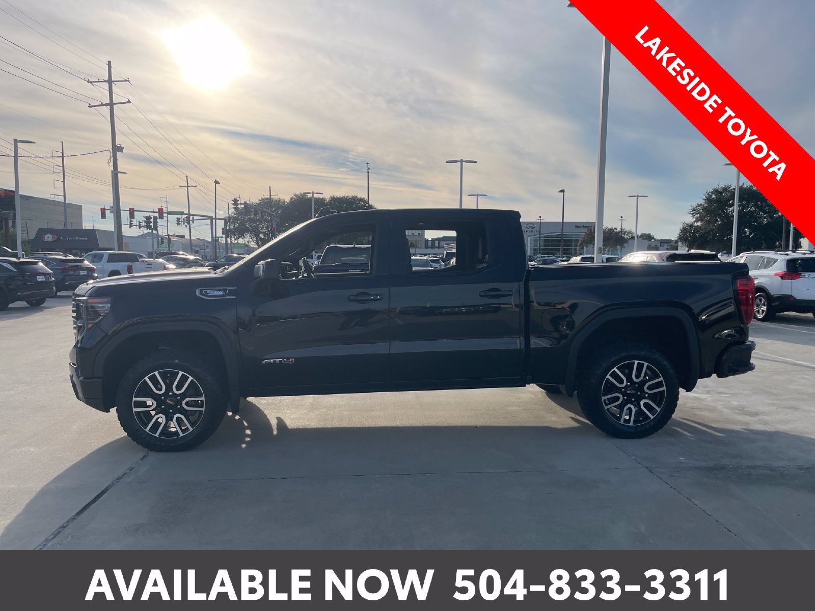 Used 2026 GMC Sierra 1500 AT4 w/ Technology Package AWD/4WD image 2