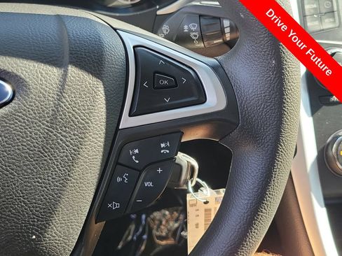 Used 2015 Ford Fusion SE FWD image 8