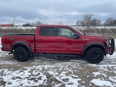 Used 2018 Ford F150 XLT w/ Equipment Group 302A Luxury image 4