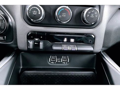 Used 2020 RAM 1500 Big Horn image 32