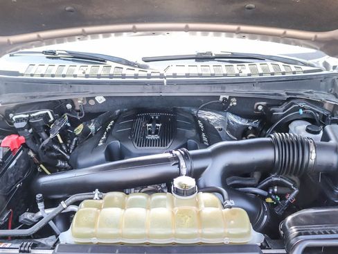 Used 2019 Lincoln Navigator L Reserve AWD/4WD image 30
