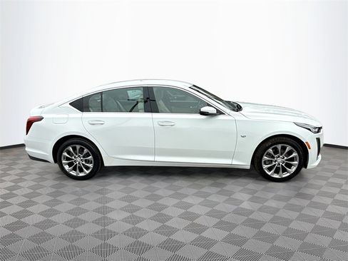 Used 2023 Cadillac CT5 Luxury image 5