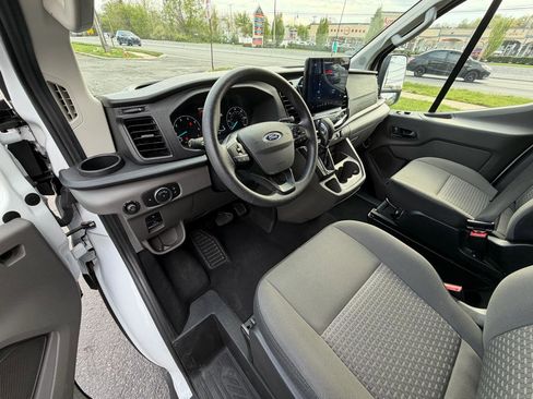 Used 2024 Ford Transit 350 XLT RWD image 13