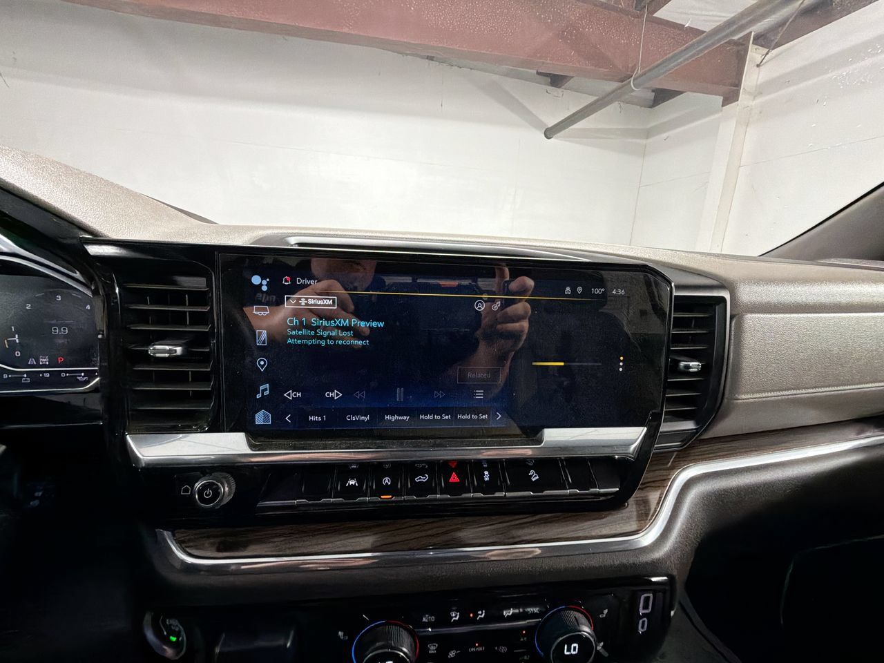 Certified 2024 Chevrolet Silverado 1500 LT Trail Boss w/ Convenience Package II AWD/4WD image 13