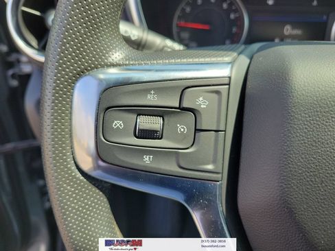 Used 2025 Chevrolet Blazer LT AWD/4WD image 22