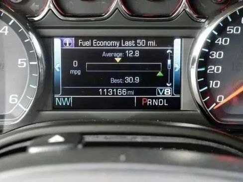 Used 2019 Chevrolet Suburban LT AWD/4WD image 32