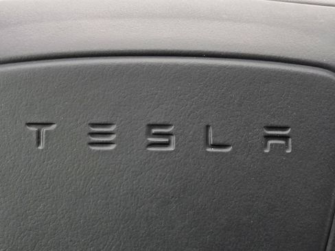 Used 2024 Tesla Model 3 Standard Range RWD image 25