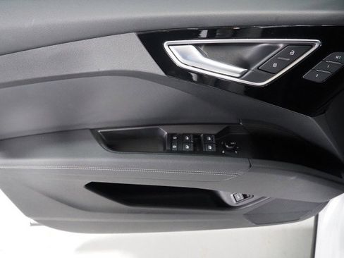 Used 2024 Audi Q4 e-tron Premium w/ Convenience Package AWD/4WD image 49
