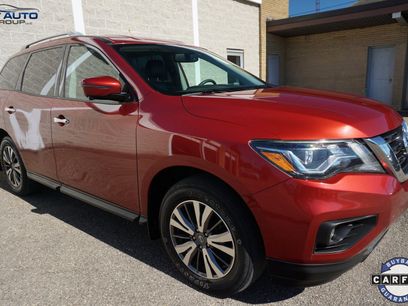 Used 2017 Nissan Pathfinder SL