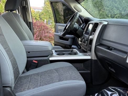 Used 2018 RAM 1500 Big Horn AWD/4WD image 5