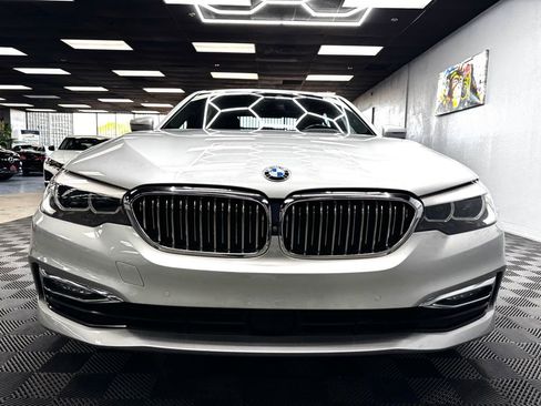 Used 2018 BMW 540i xDrive AWD/4WD image 3