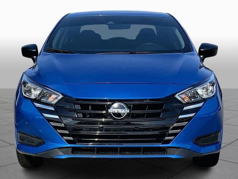 Used 2023 Nissan Versa S w/ Trunk Package image 4