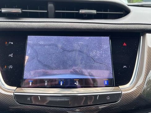 Used 2024 Cadillac XT6 Sport w/ Platinum Package image 41