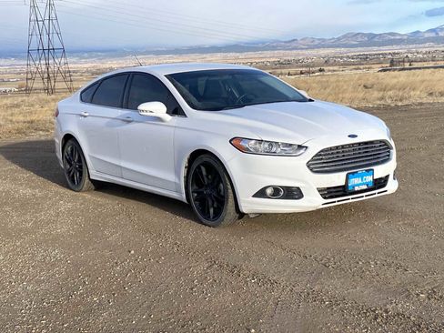Used 2016 Ford Fusion SE image 20