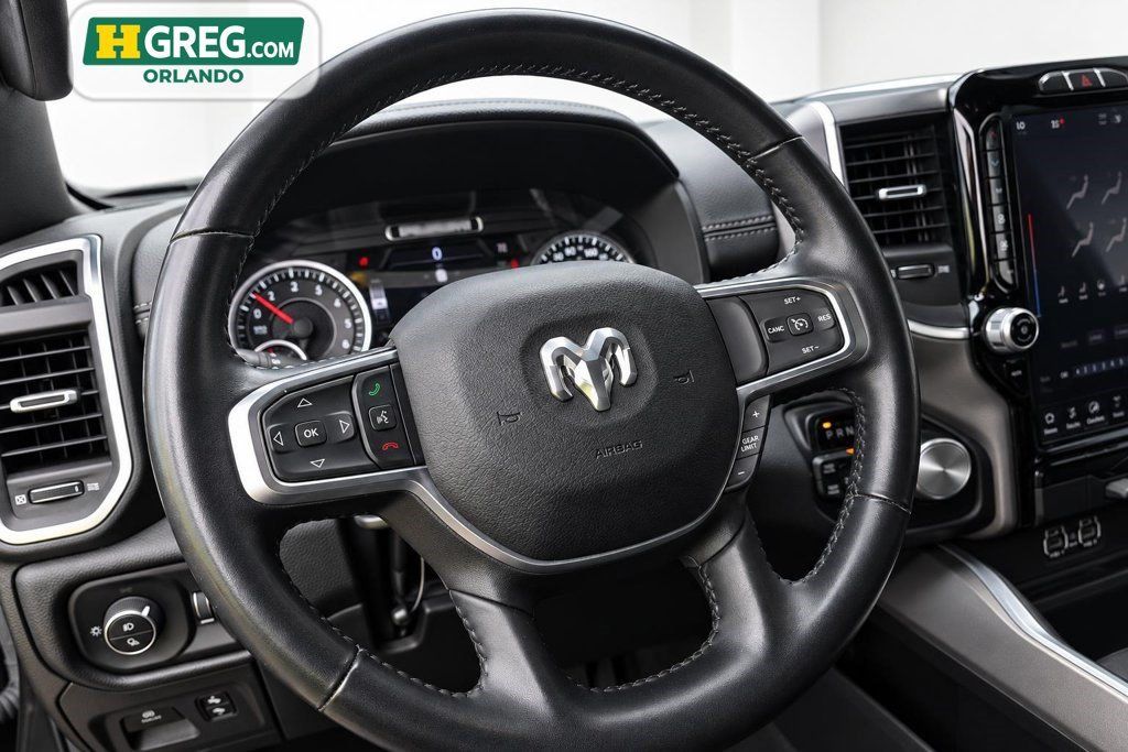 Used 2023 RAM 1500 Laramie AWD/4WD image 14