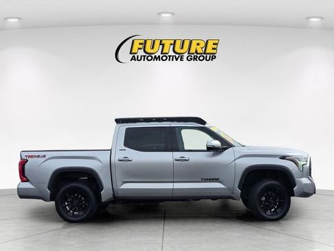 Used 2022 Toyota Tundra Limited w/ TRD Off-Road Package AWD/4WD image 4