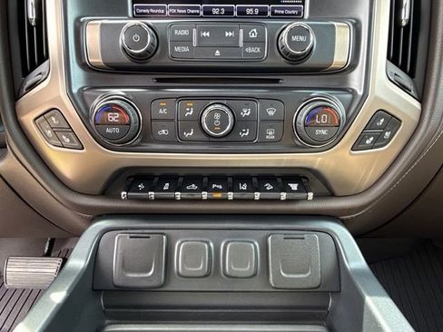 Used 2017 GMC Sierra 2500 Denali w/ Duramax Plus Package AWD/4WD image 24