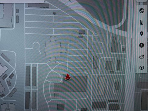 Used 2023 Tesla Model 3 Standard Range image 21