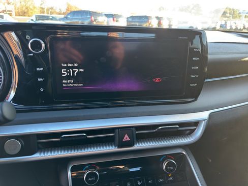 Used 2022 Kia K5 GT-Line image 29