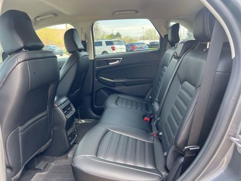 Used 2024 Ford Edge SEL w/ Convenience Package image 19