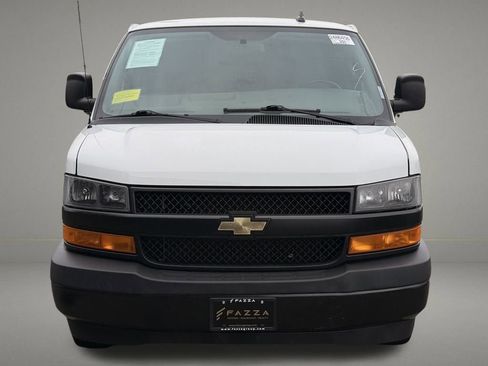 Used 2022 Chevrolet Express 3500 Work Van w/ Driver Convenience Package image 9