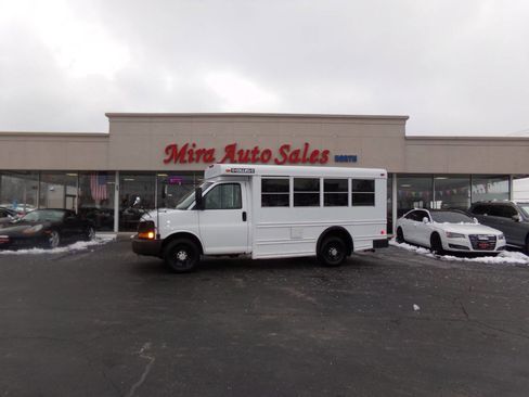Used 2007 Chevrolet Express 3500 w/ School Bus Package image 1