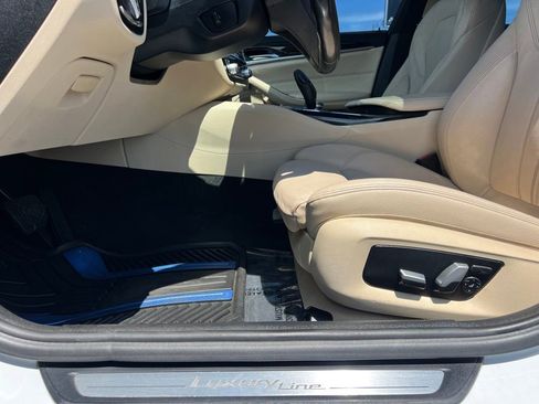 Used 2017 BMW 530i RWD image 36