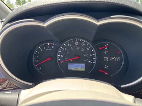 Used 2014 Nissan Quest SV FWD image 8