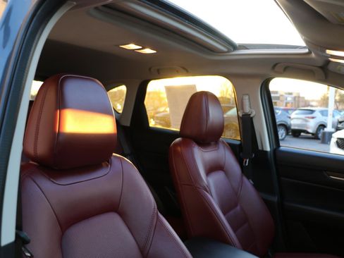 Certified 2023 MAZDA CX-5 Carbon Edition image 7