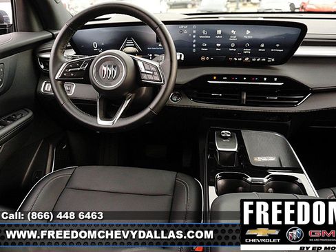 Used 2025 Buick Enclave Preferred image 14
