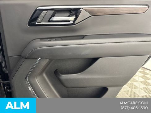 Used 2025 Chevrolet Tahoe LT AWD/4WD image 20