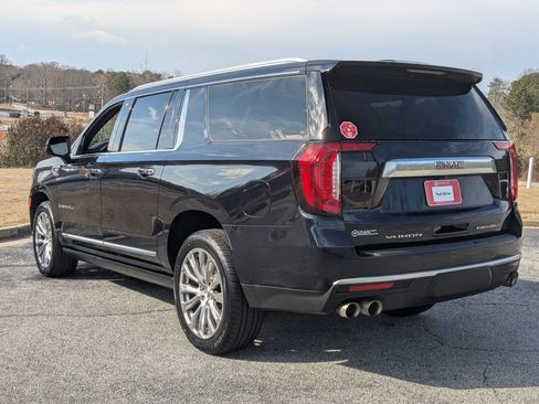 Used 2023 GMC Yukon XL Denali image 7