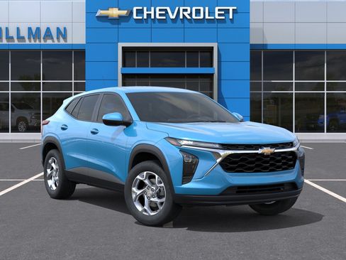 New 2026 Chevrolet Trax LS w/ LS Convenience Package FWD image 31