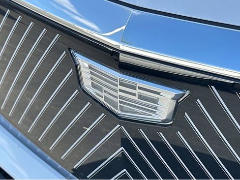 New 2026 Cadillac Vistiq Luxury AWD/4WD image 35