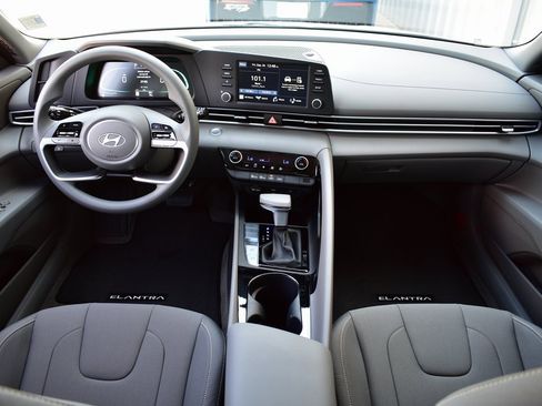 New 2025 Hyundai Elantra Blue w/ Cargo Package image 24