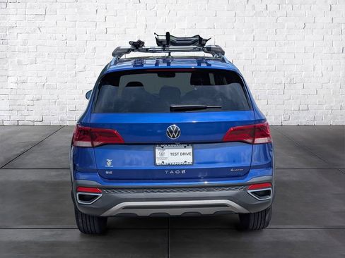Used 2023 Volkswagen Taos SE w/ Panoramic Sunroof Package AWD/4WD image 6